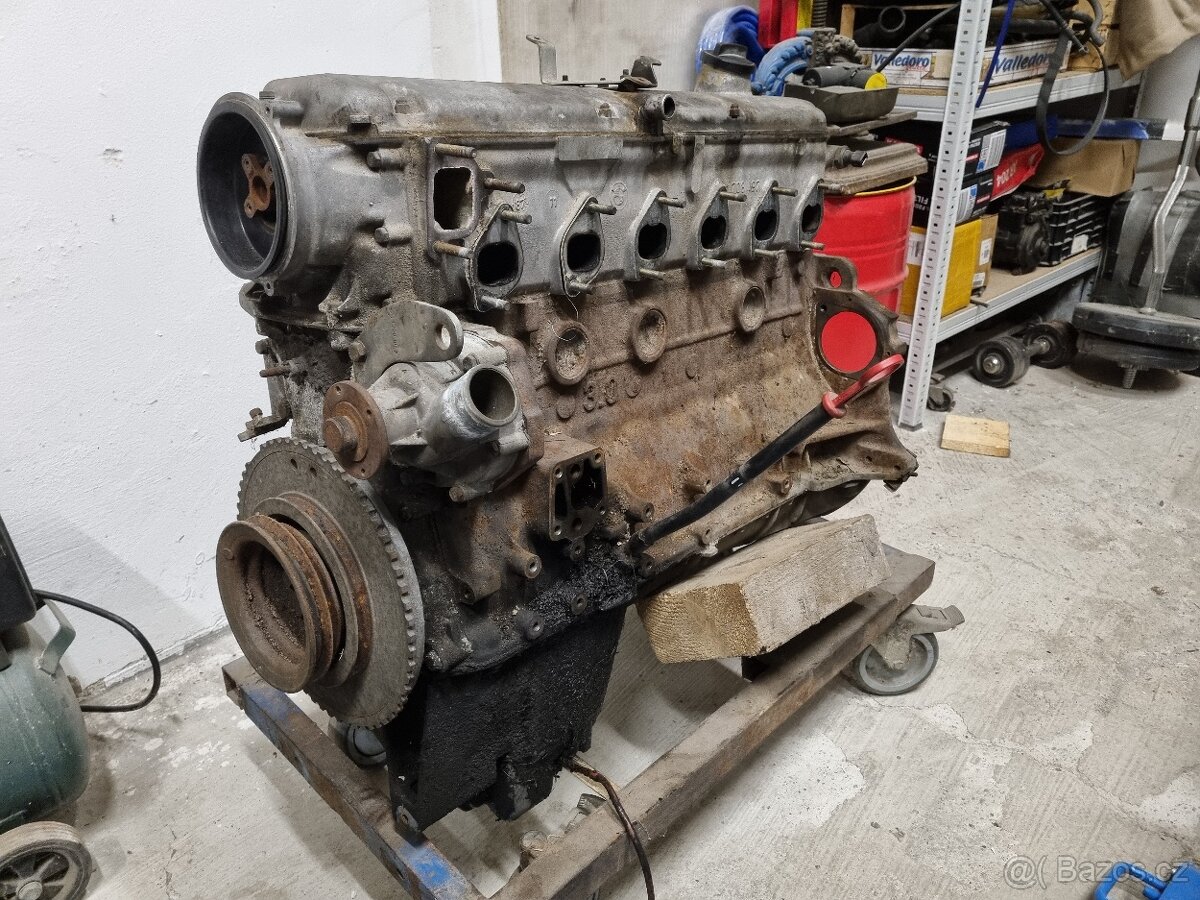 Motor BMW m30b30 530i 730i