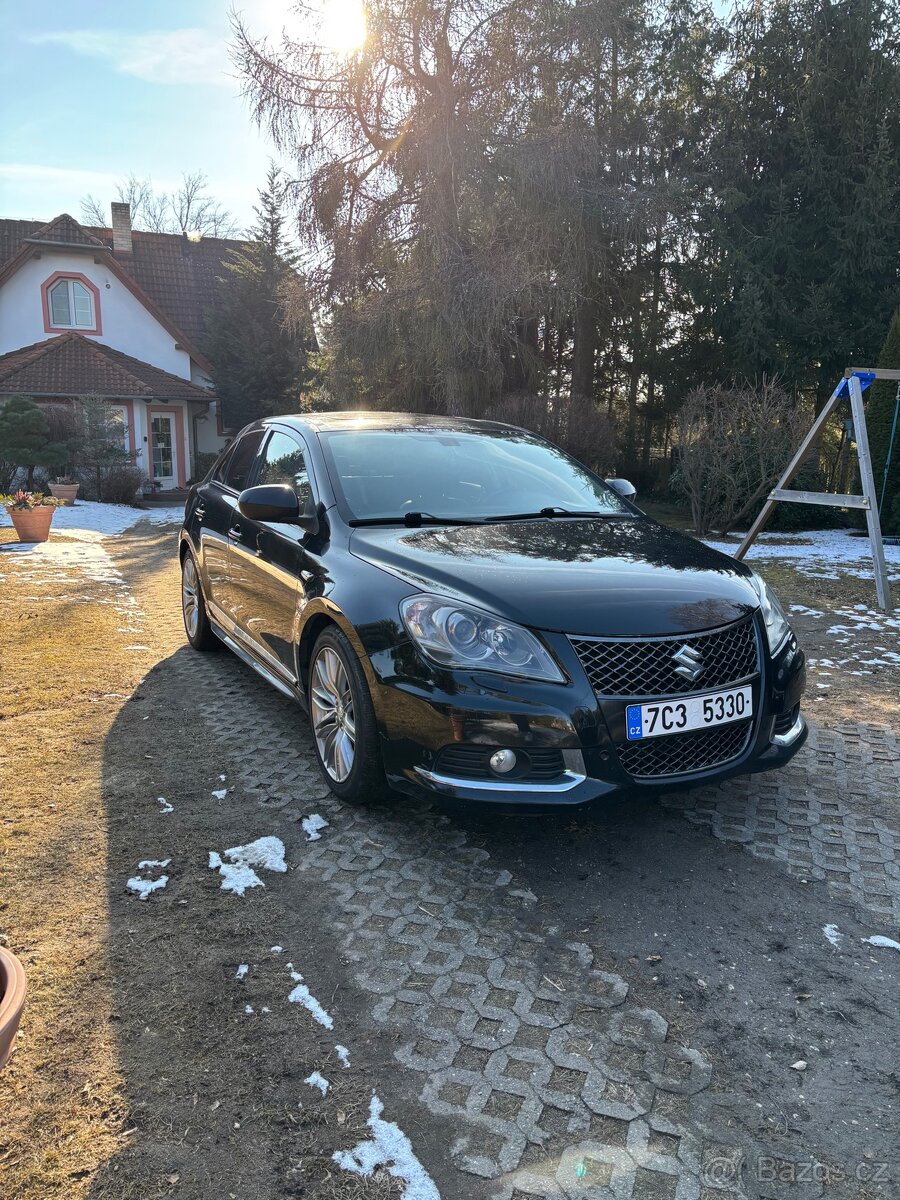 Suzuki Kizashi 4x4