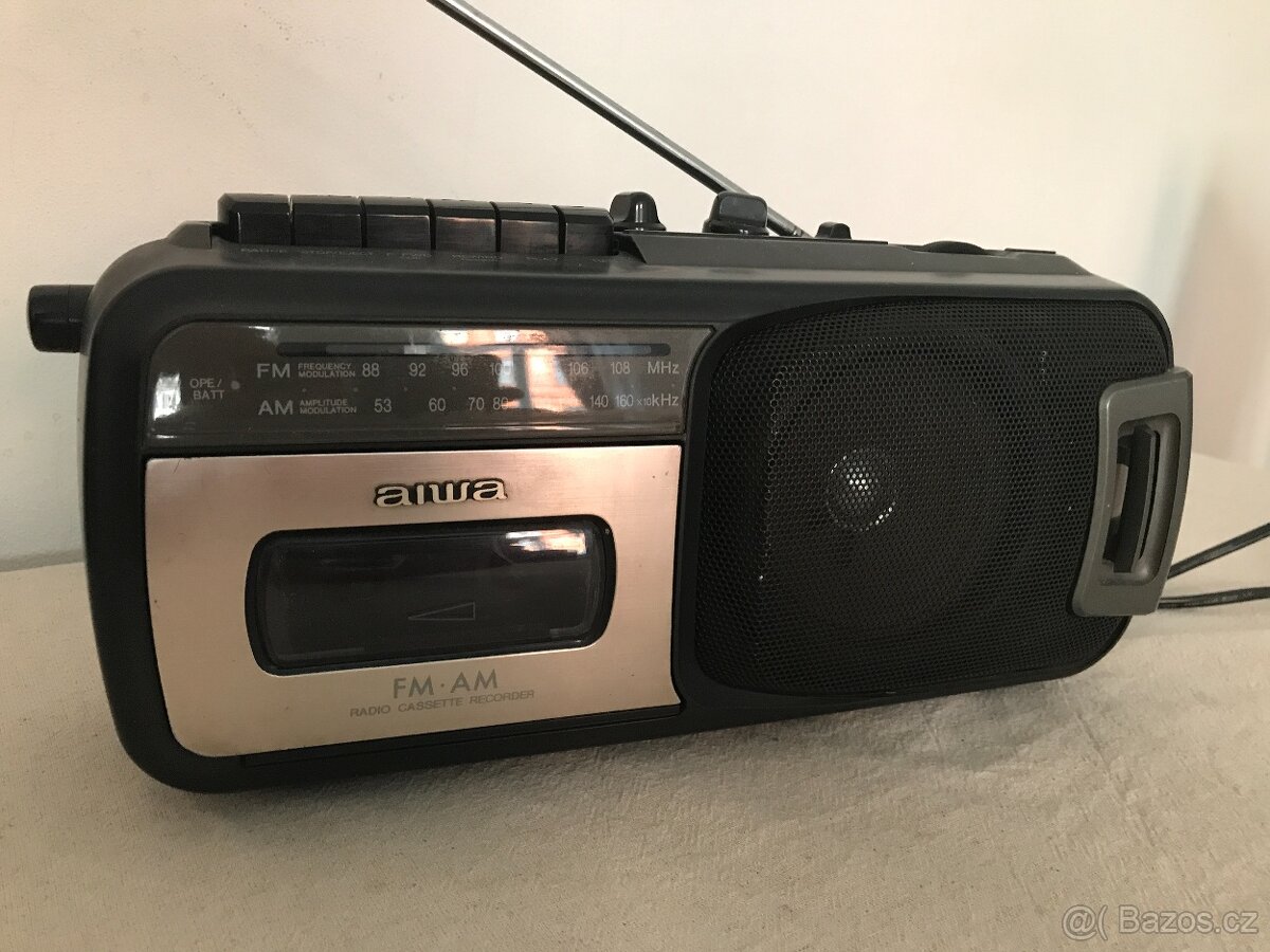 Kazetový radiomagnetofon AIWA RM-55 - po servisu.