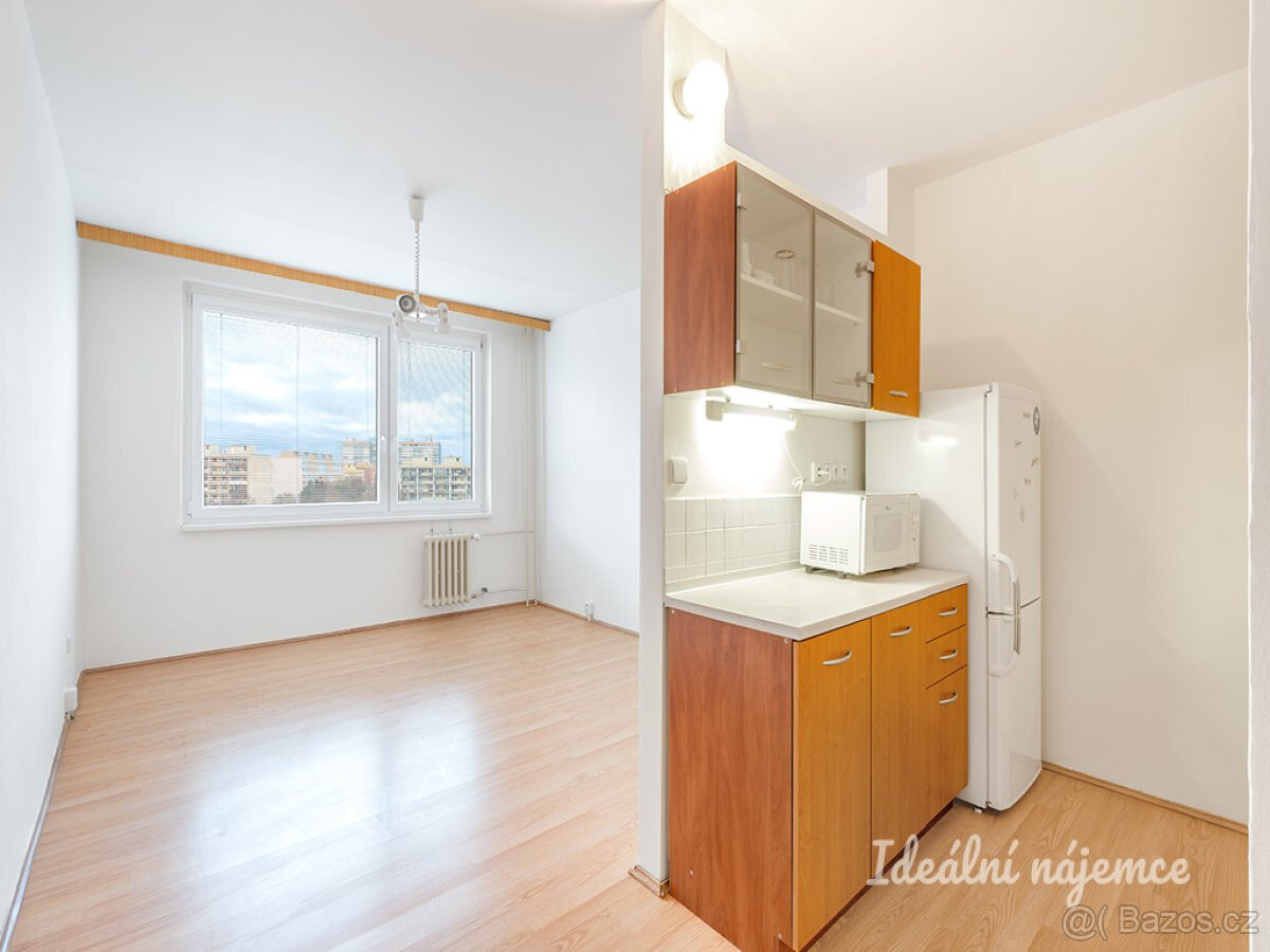 Pronájem bytu 1+kk, Bukolská, Bohnice, 14900 Kč/měs, 29 m2