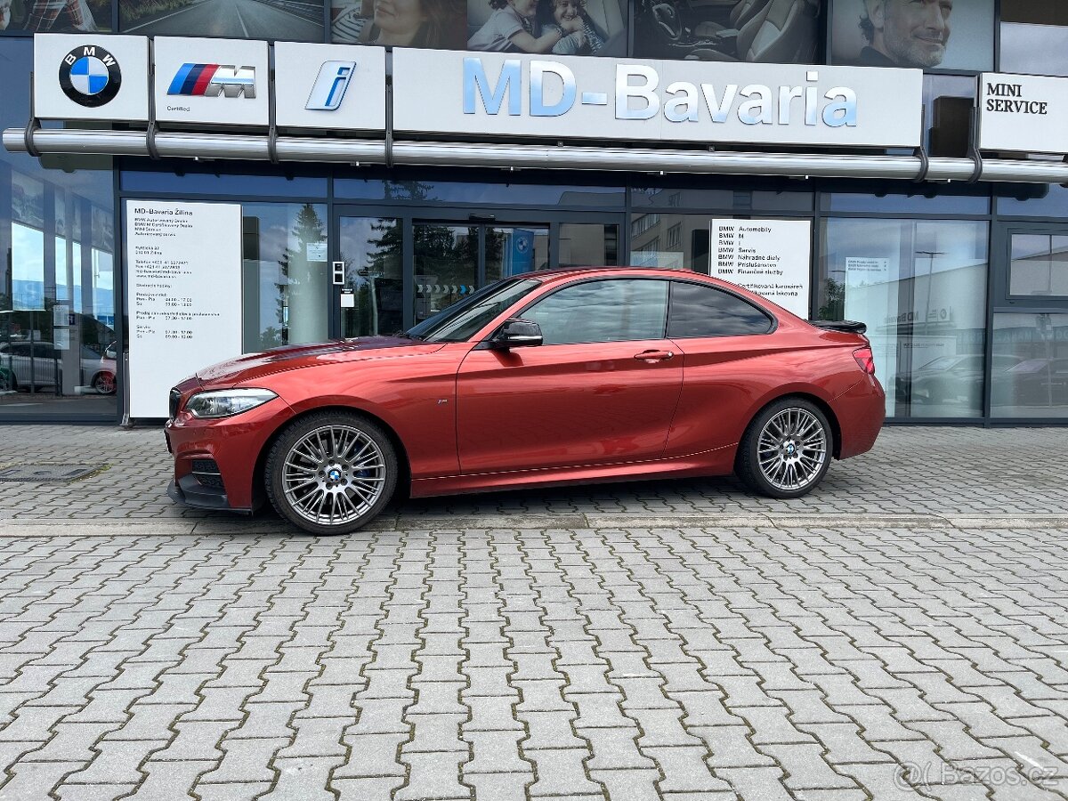 BMW M240i