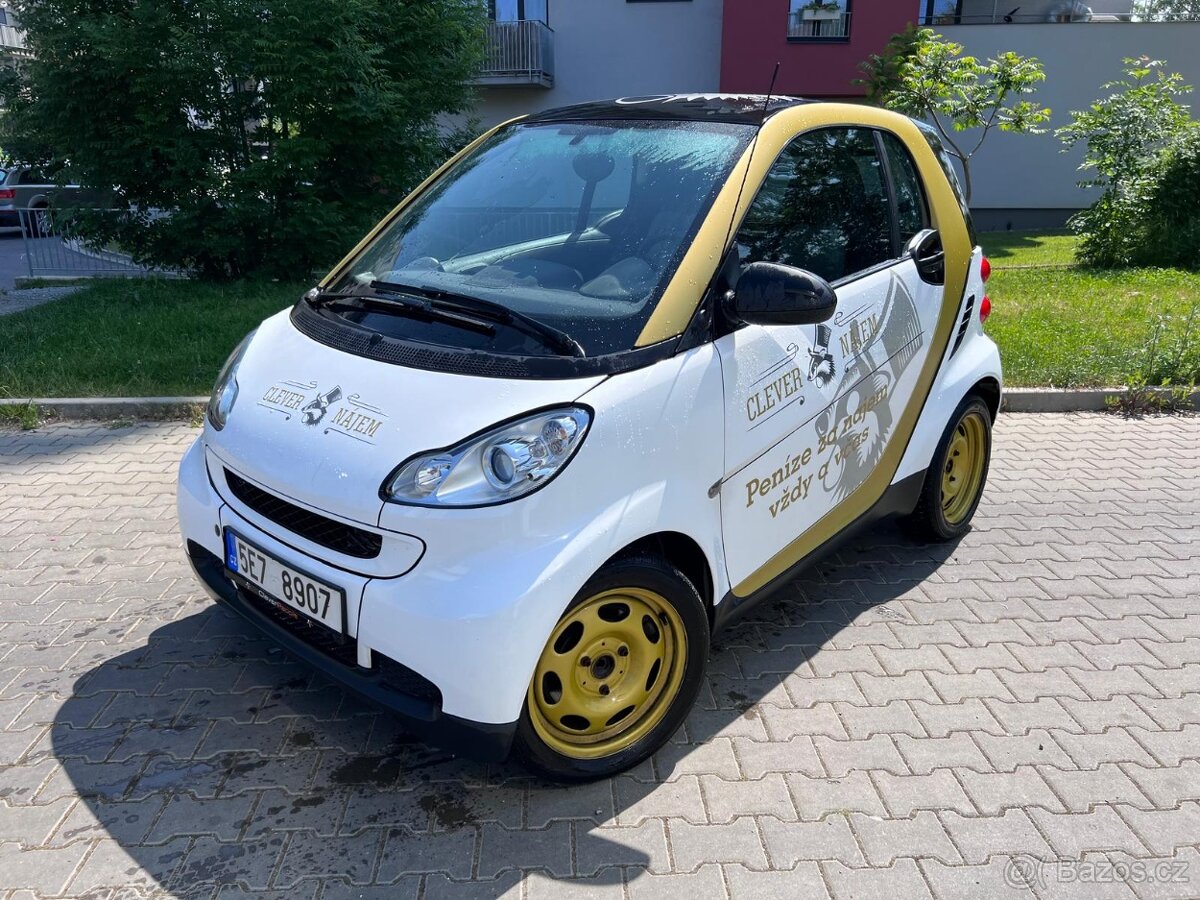 SMART FORTWO 1.0i 45Kw 2012 AUTOMAT, MHD NA OPRAVU