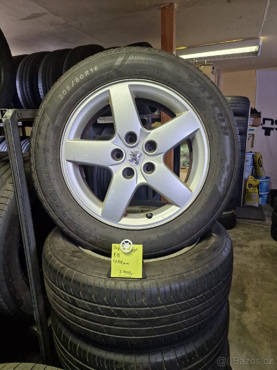 Alu kola originál peugeot R16 + letní pneu 205/60 R16