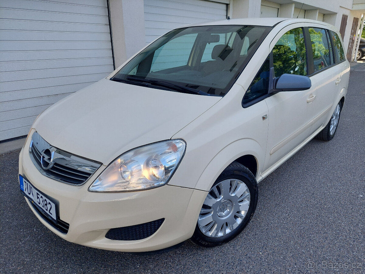 Opel Zafira, 1.6CNG 7.míst Tažné L+Z kola