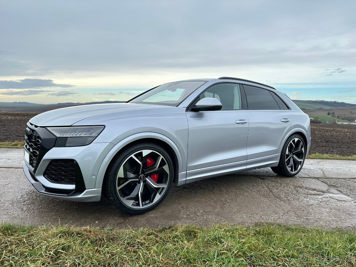 AUDI RSQ8 3/2021, 84.000km, záruka 5let/150000km