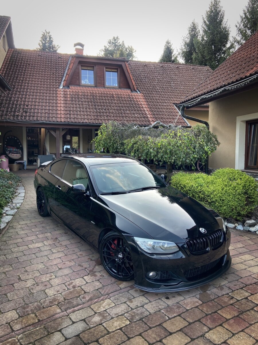 BMW 335i LCI manual