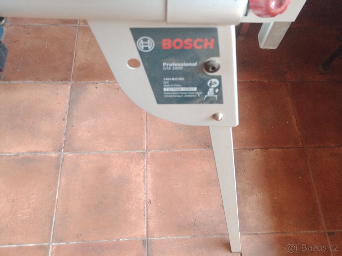 Kombinovaná pila Bosch GTM 12 JL