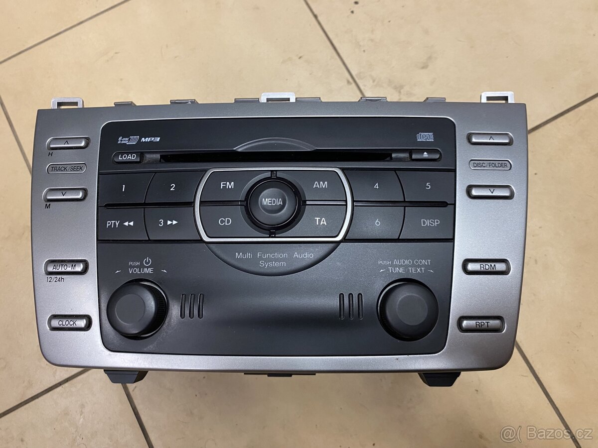 ORIGINÁLNÍ RÁDIO MAZDA 6