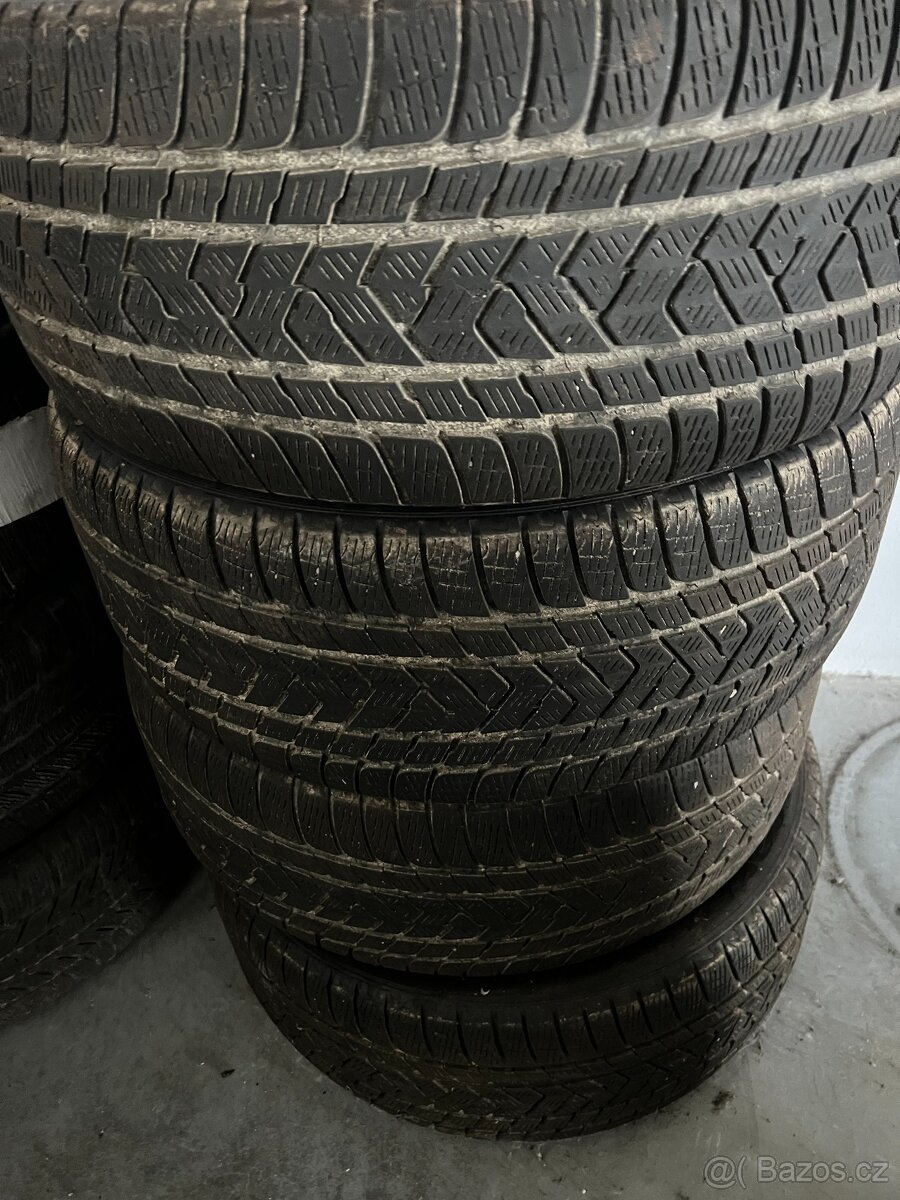 Zimní pneumatiky Pirelli 285/45 R21