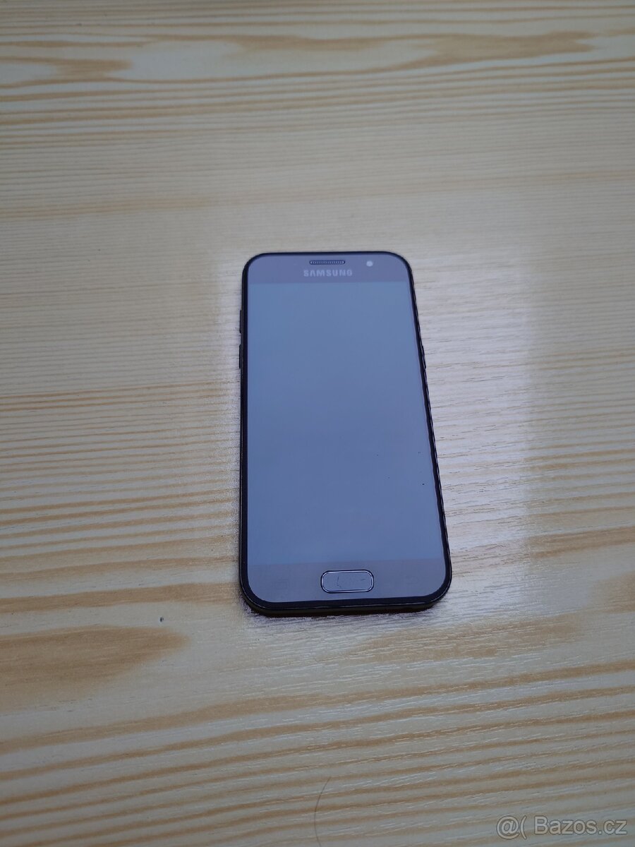 Samsung Galaxy A3 2017