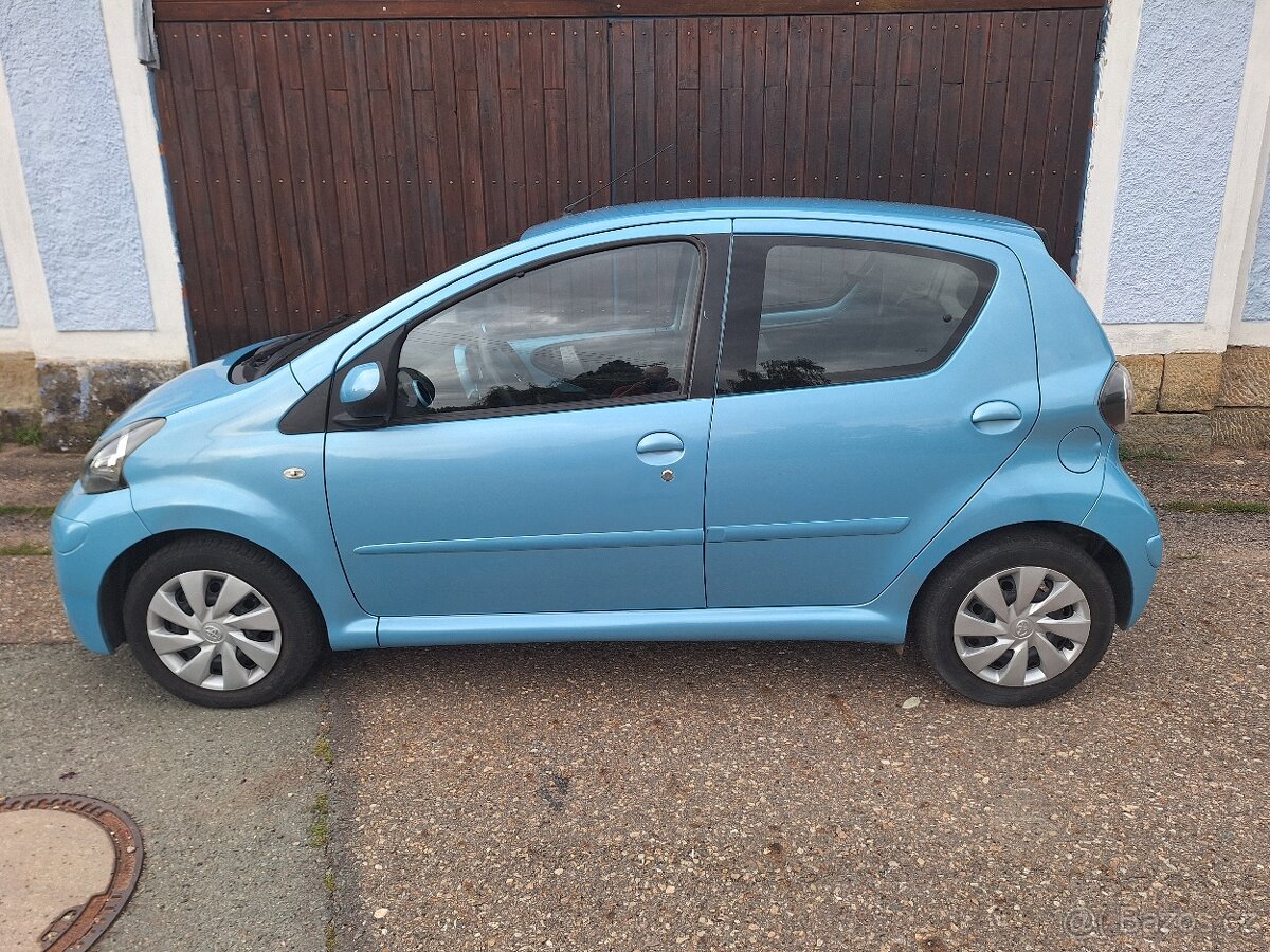 Toyota aygo 1.0, 2013