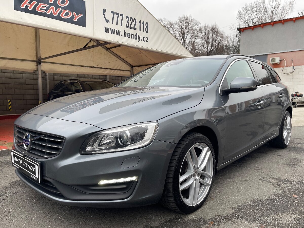 Prodám Volvo V60 2,0 D4 Momentům AT