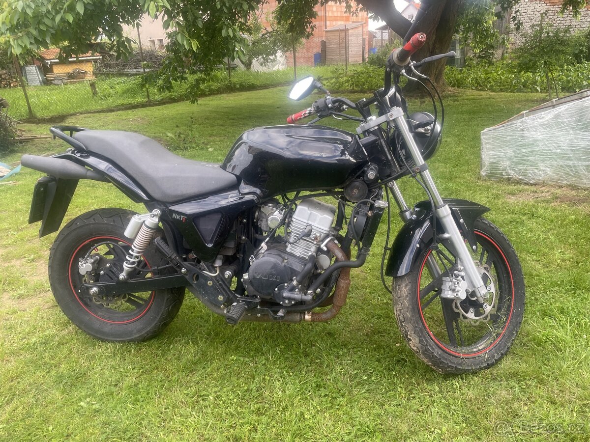 Yuki 125 csr