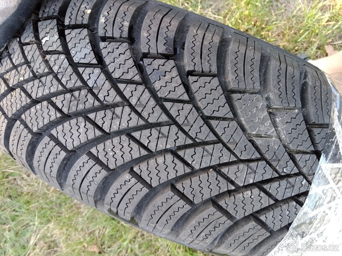 Nexen Winguard Snow'G3 WH21 185/65 R15 88T - bez disku