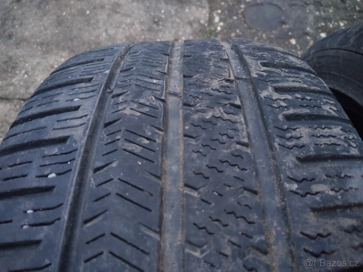 Vredestein quatrac 5 215/45 r17 91Y celoroční