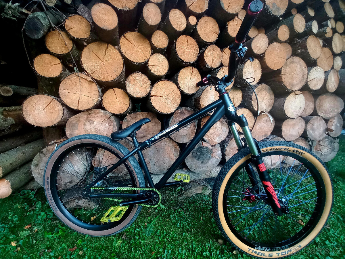 YT Industries Dirt Love / dirt / pump / slope