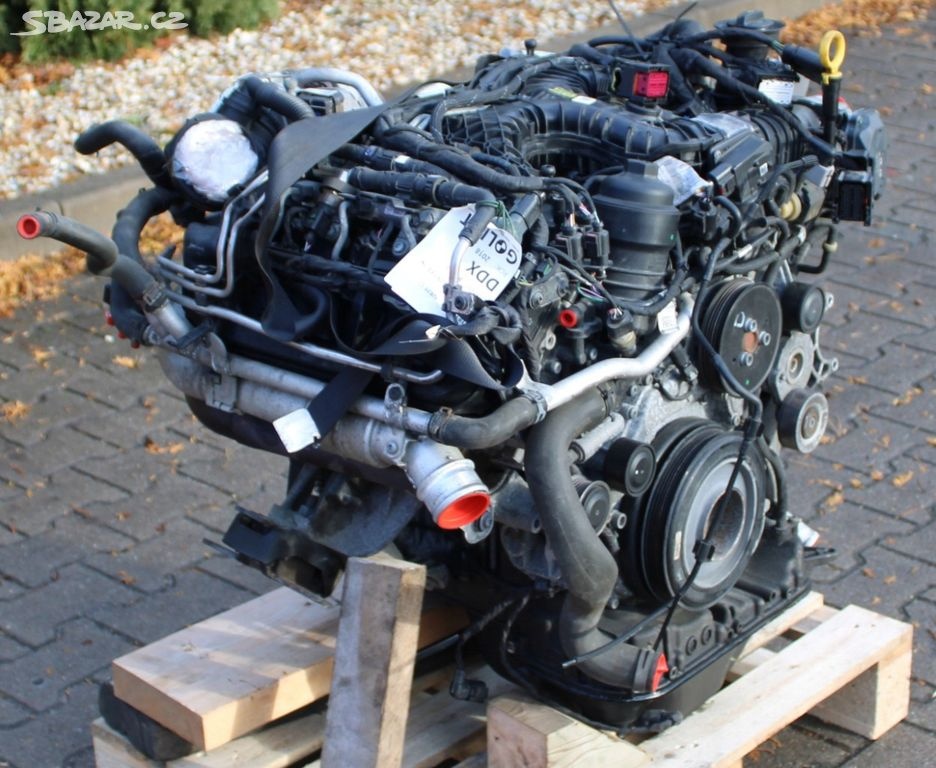 MOTOR VW AMAROK 3,0 TDI DDX KOMPLETNI