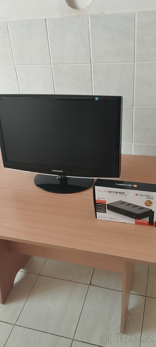 Prodám PC monitor sTv