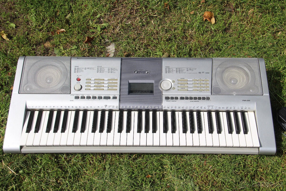 Klávesy Yamaha PSR-295