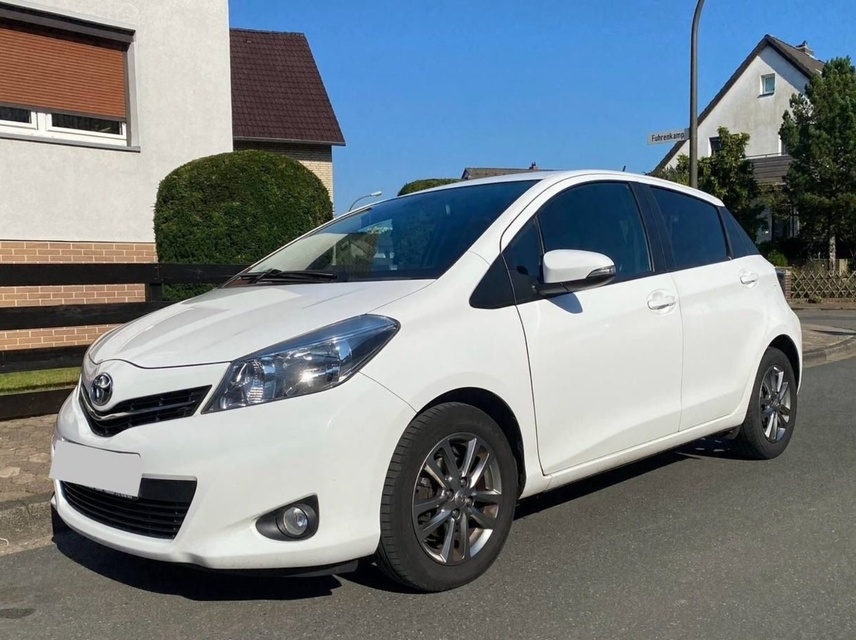 Toyota Yaris 1,3 Dual-VVT-i Edition 2014