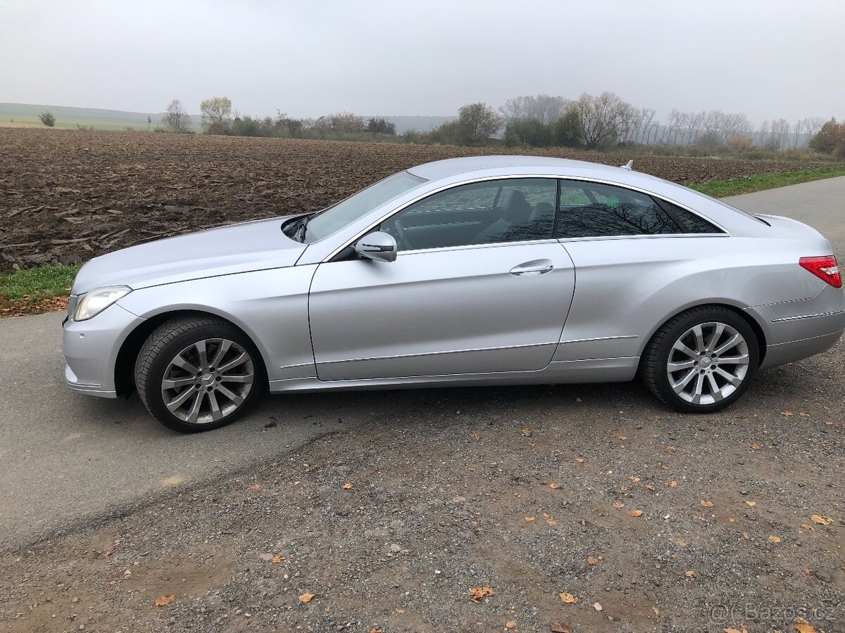 MERCEDES BENZ E250 cdi 150KW  W207 COUPE