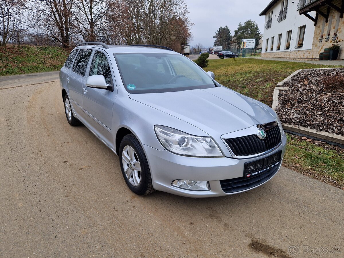 Škoda Octavia 2 1,6 TDI 77 KW, digi klima , vyhř.sed.