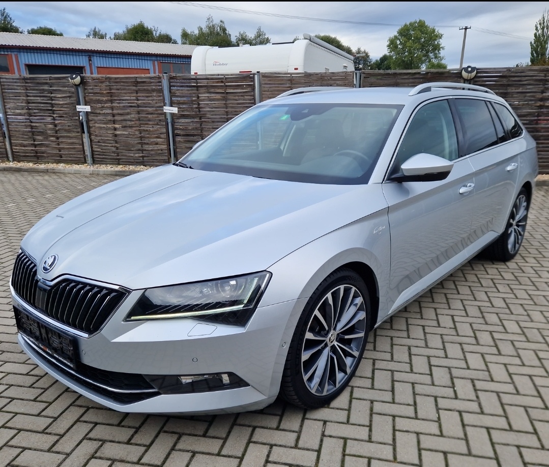 Škoda Superb Combi 2.0TDI 4x4 L&K 140kW 19" NAVI DSG 2018