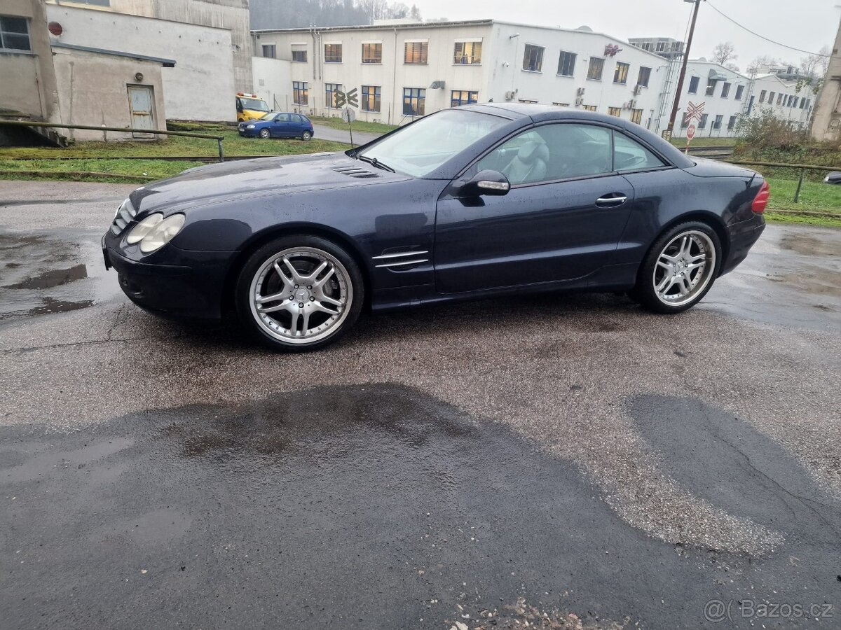 Mercedes SL 500 cabrio, coupe, r230, model 03, 1A stav, naje