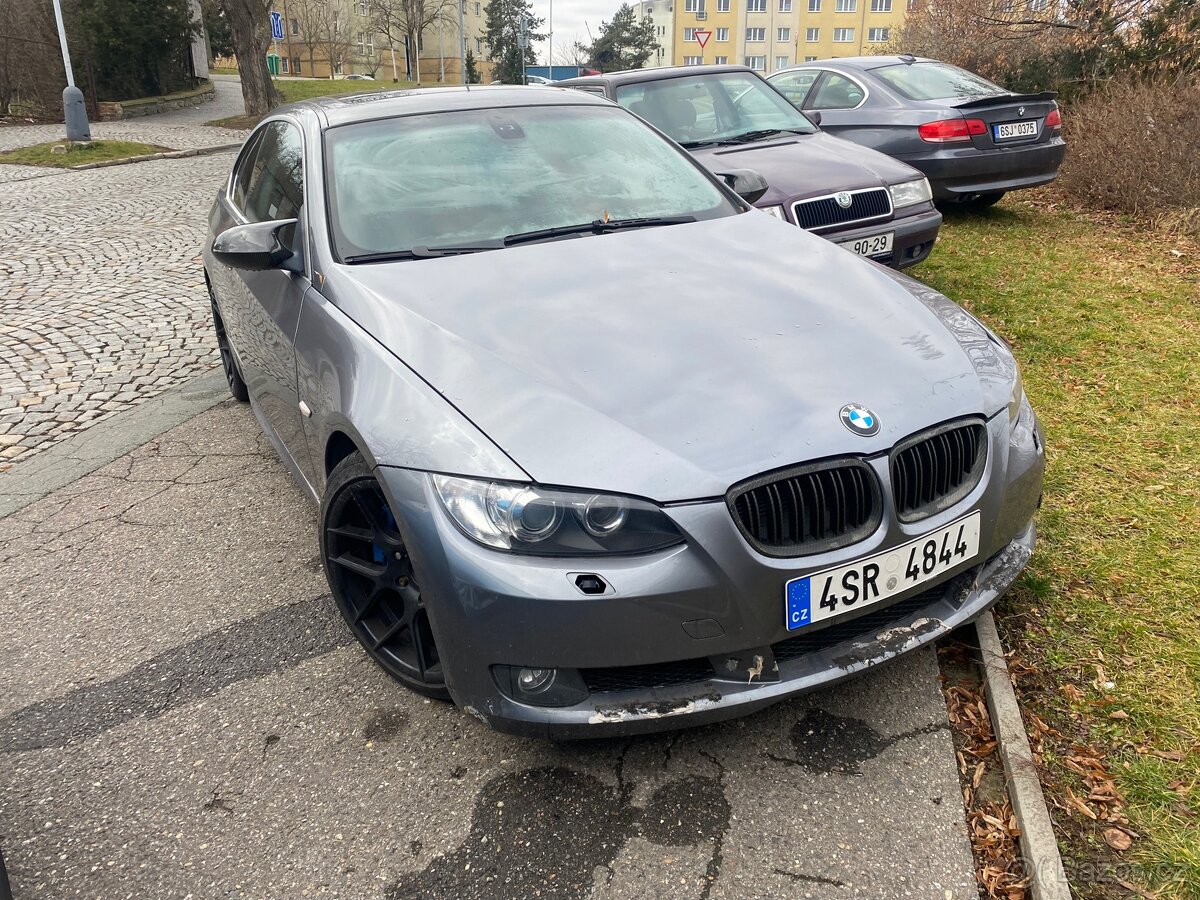 Bmw e92 335i manuál m3 interier potřebuje turba