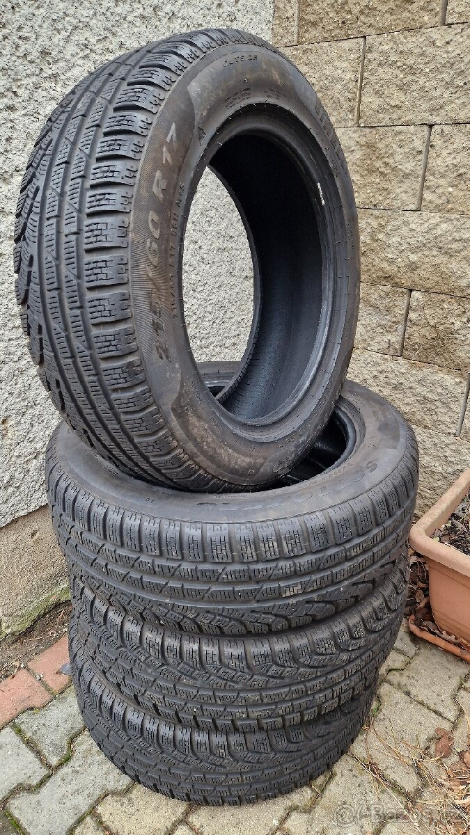 Sada pneu Pirelli 215/60/R17 zimní