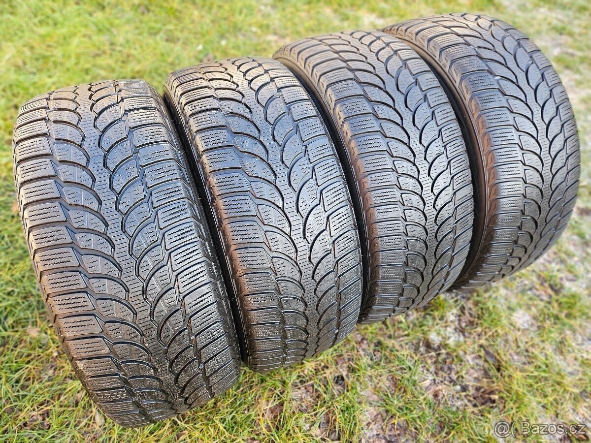 4x Zimní pneu Bridgestone Blizzak LM32 - 235/55 R17 XL - 80%