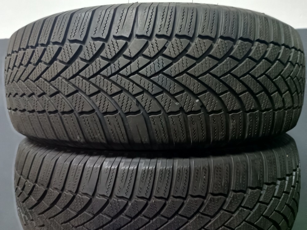 235/65 R17 DUNLOP (1623)