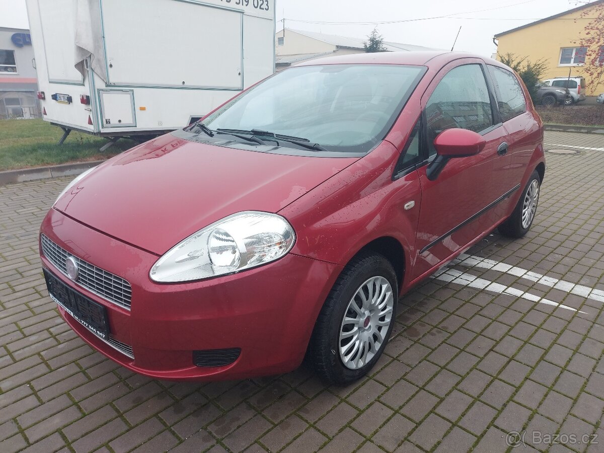 Fiat Grande punto 1.2i Nová STK  90 000km