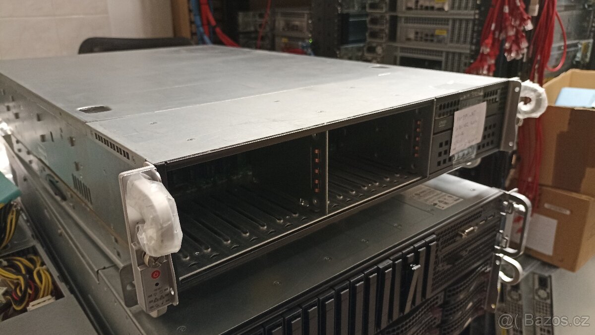 2U Supermicro CSE 213 16x2,5" 2PSU