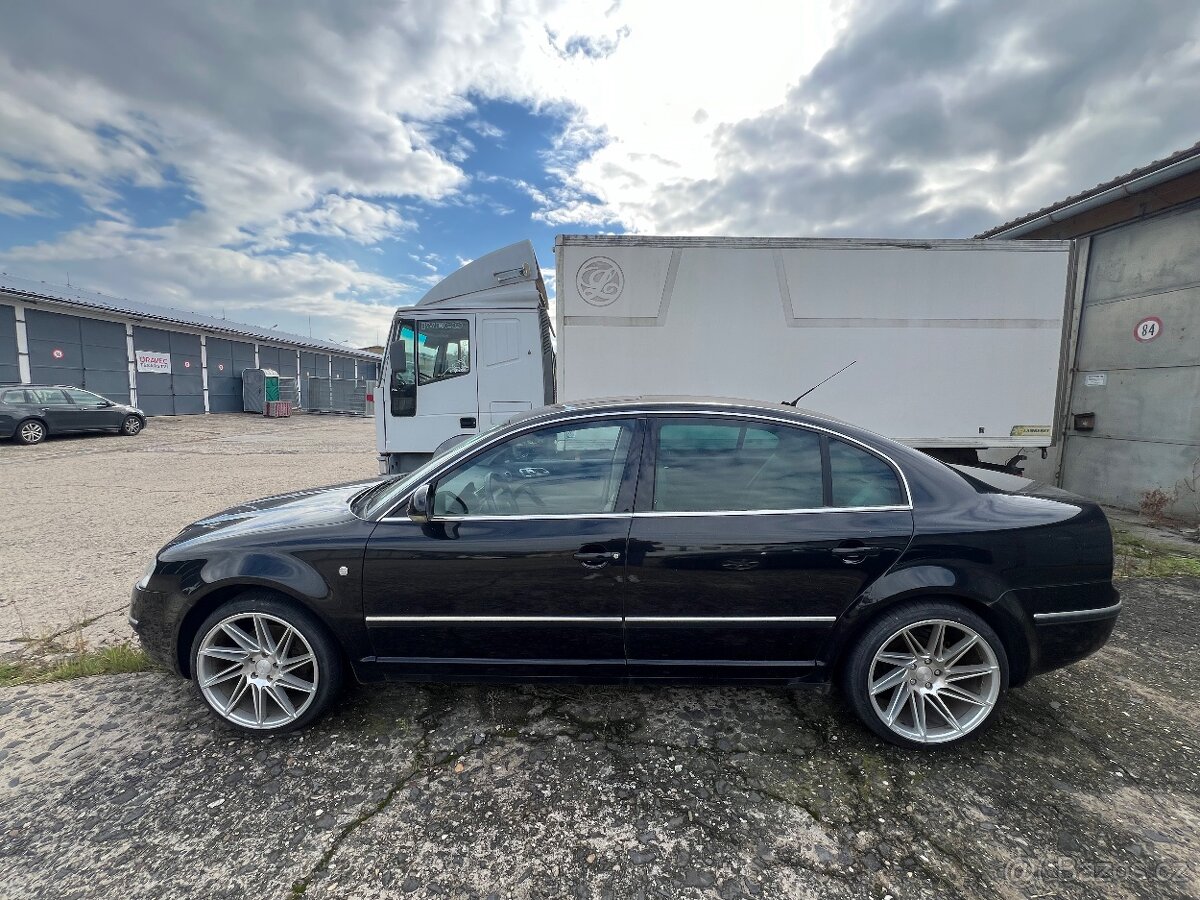 Škoda Superb 2.8 V6