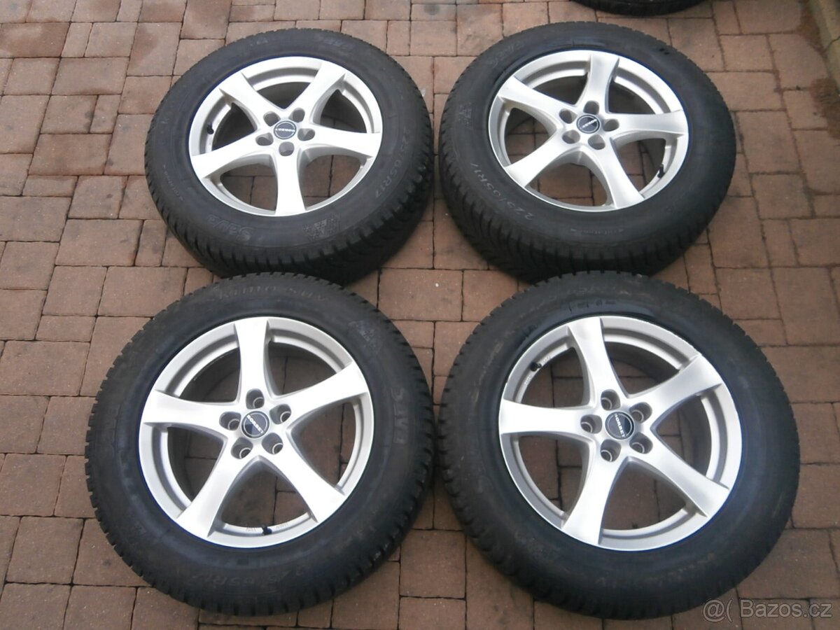 ALU zimní 17", TOYOTA aj, rozteč 5x114,3mm, pneu 225/65/17