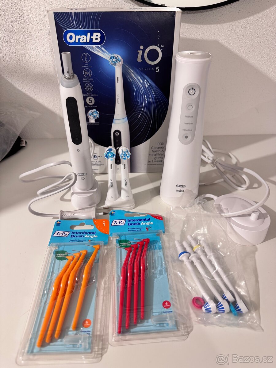 Oral-B iO series 5 + ústní sprcha Oral B