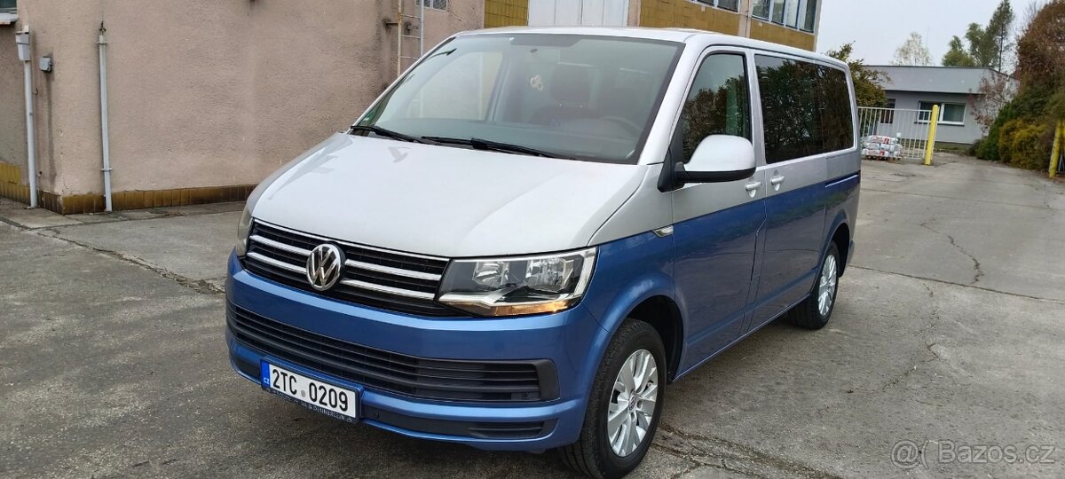 Volkswagen Caravelle 8 míst T6 sleva