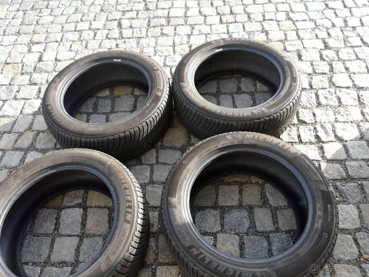 ZIMNÍ PNEU MICHELIN 225/55R18