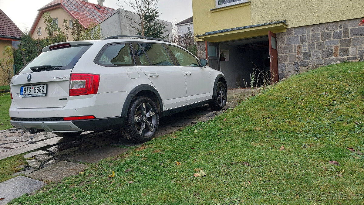 škoda scout