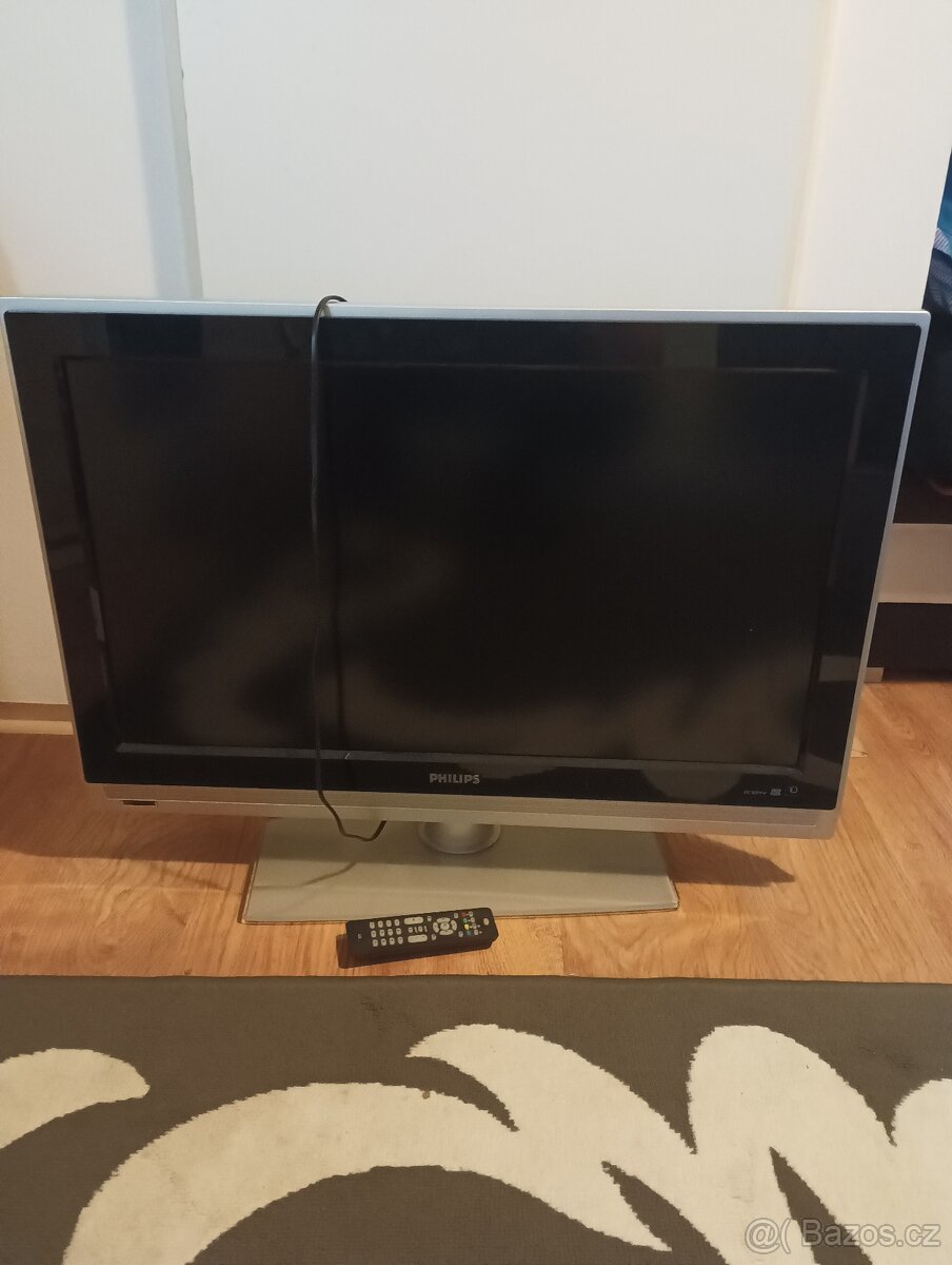 LCD Televize Philips 80 cm