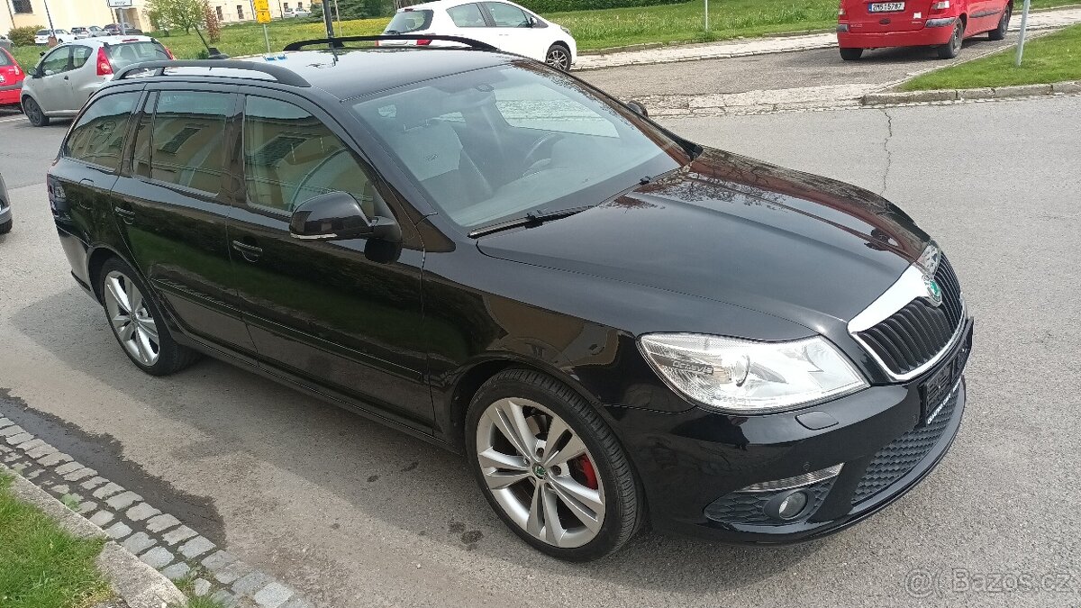 Škoda Octavia Combi 2,0TDi 125kW,RS,DSG