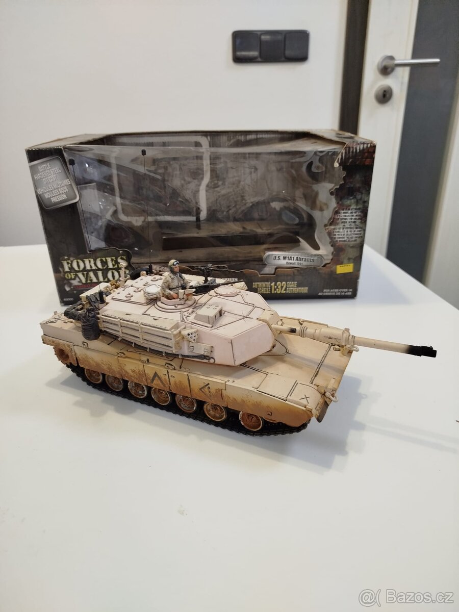 Forces of valor M1A1 Abrams 1/32