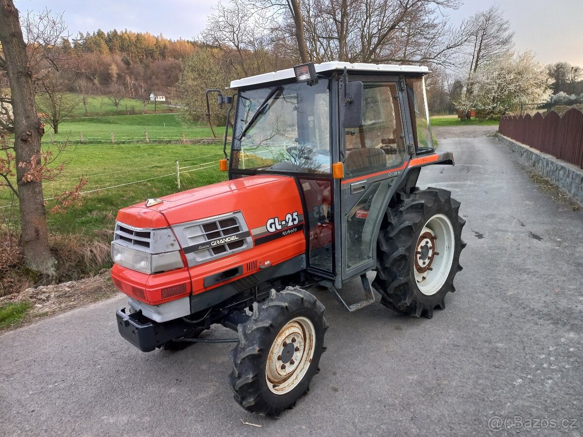 Malotraktor Kubota GL25