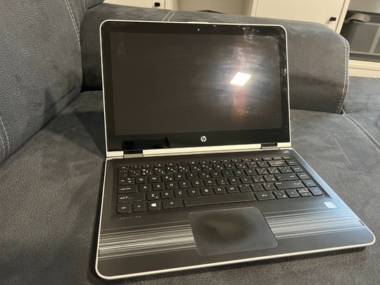 HP Pavilion x360 Convertible i7/8GB/128GB