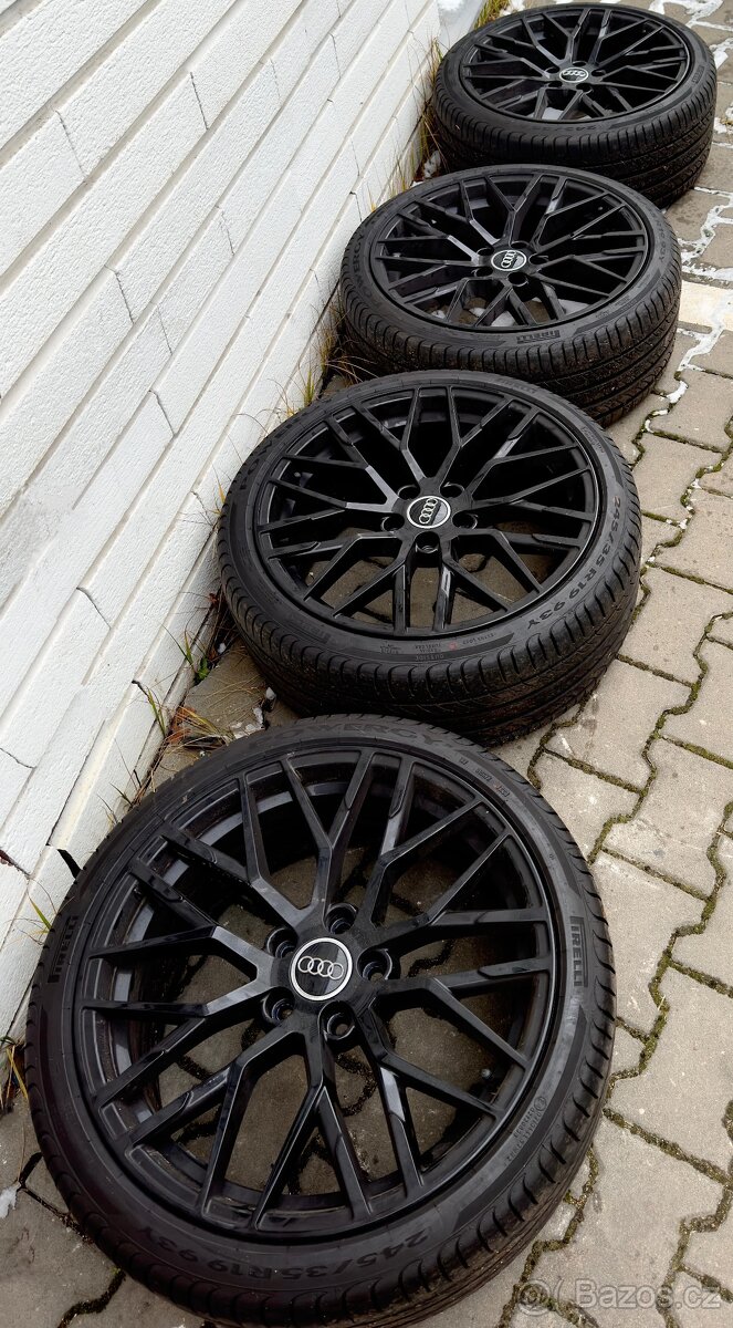 Alu kola 19'' 5x112 ET39 Černá