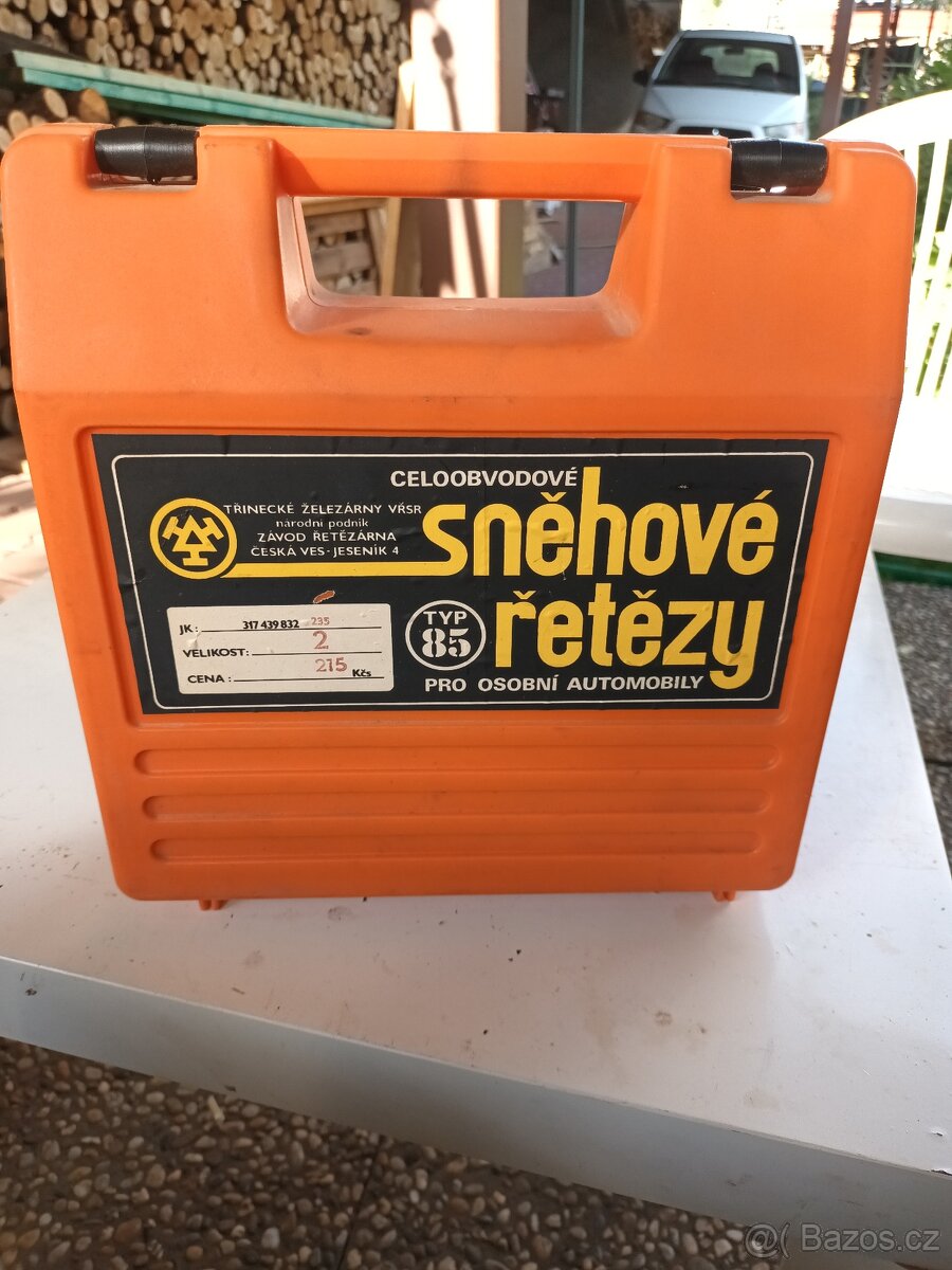 Sněhové řetězy na 13 až 14 kola