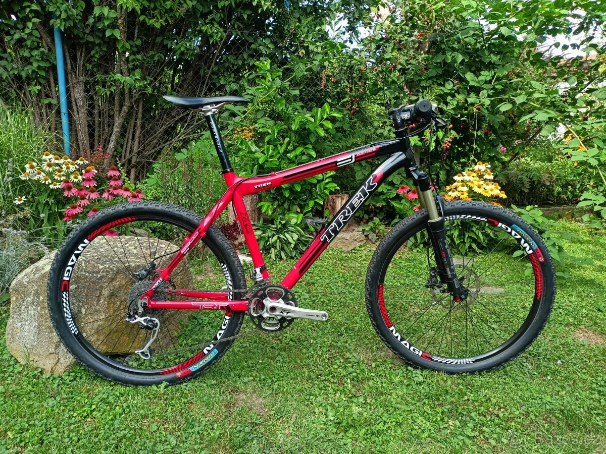 Hardtail Trek 8900 - Alpha ZR 9000 - 26" kola