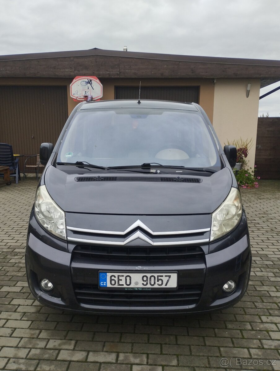 Citroen Jumpy 8 míst