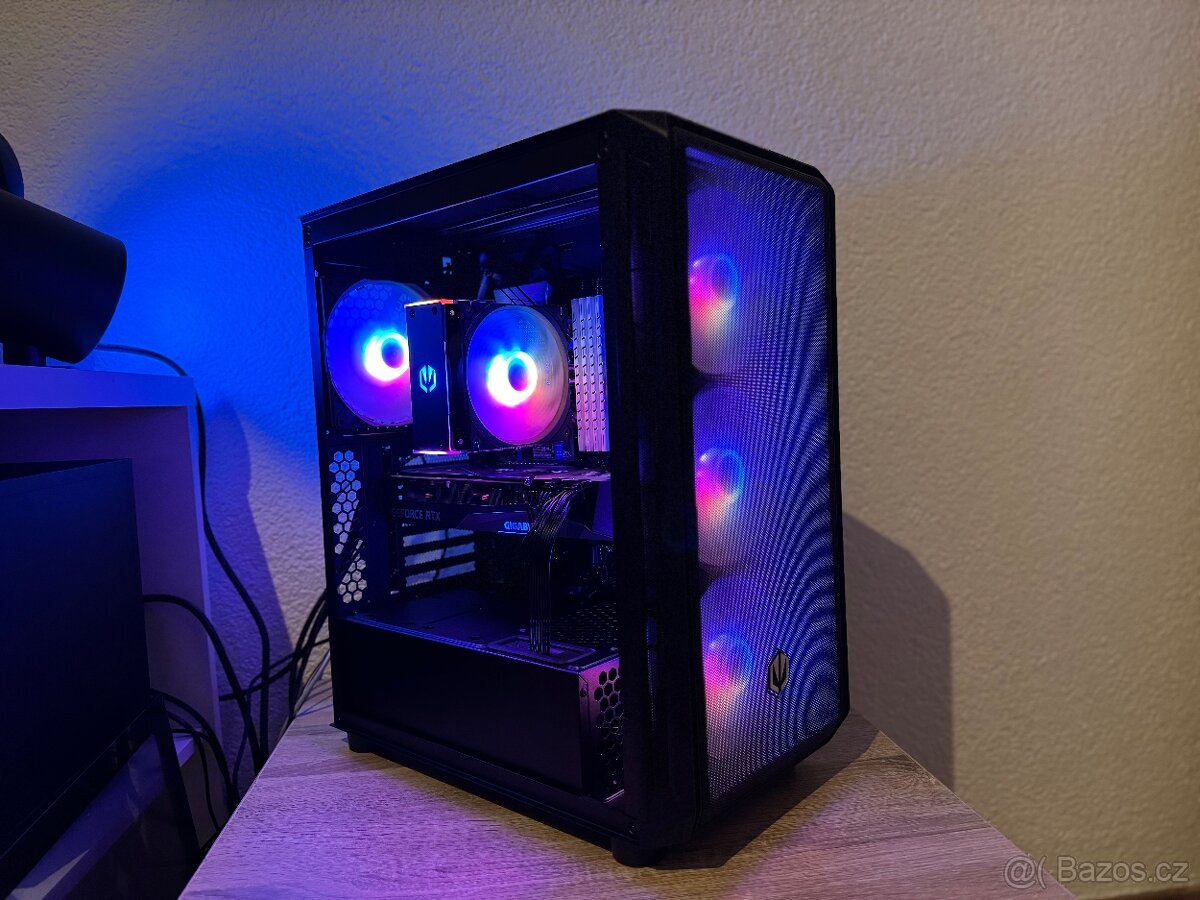 Herní PC RTX 3070, Ryzen 7 5800X, 32GB RAM, M2 SSD